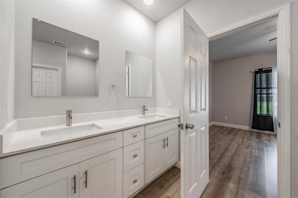 Original Cleburn - Residential