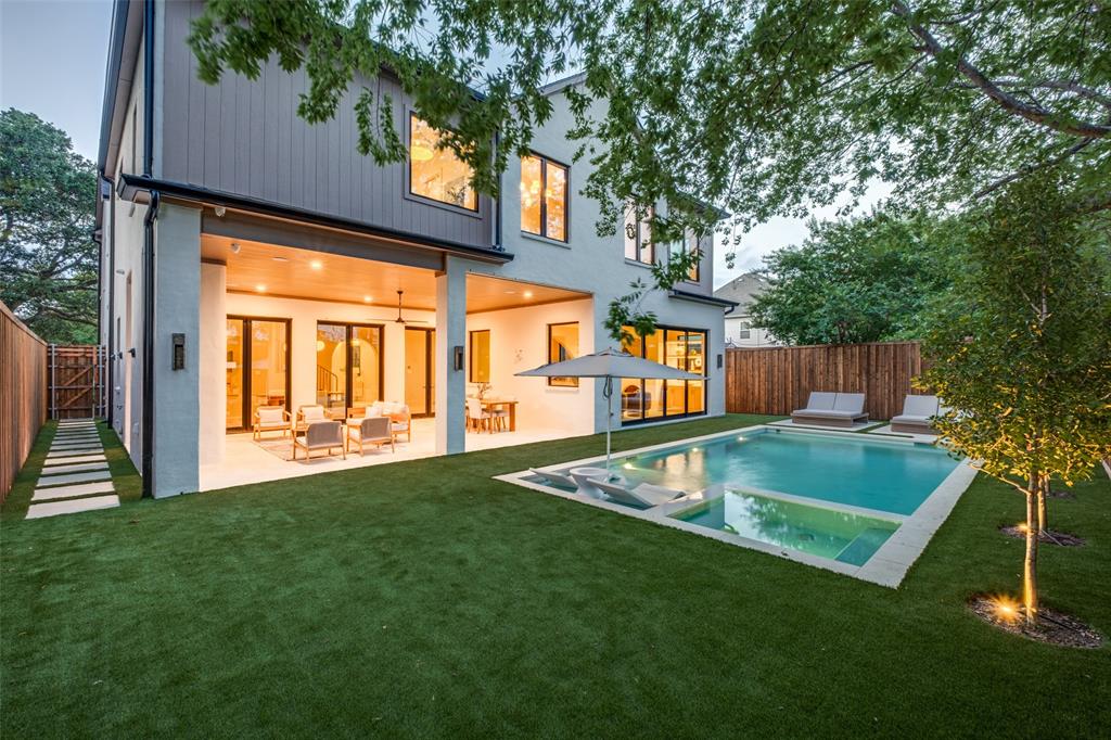 Bob-O-Links Downs - Residential