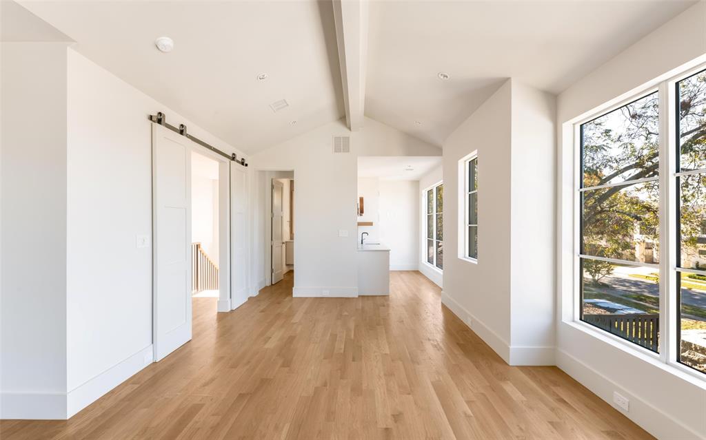 University Blvd Terrace - Residential