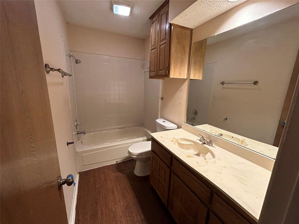 Foster Village Add - Residential