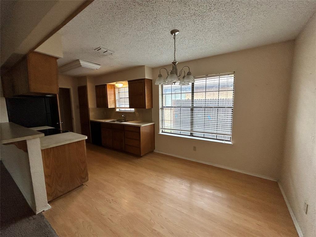 Foster Village Add - Residential