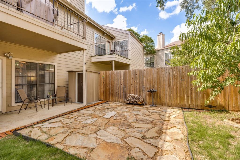 Oaks Of Preston Ridge Condo - Residential
