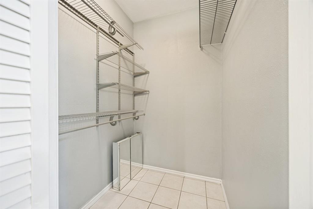 Oaks Of Preston Ridge Condo - Residential