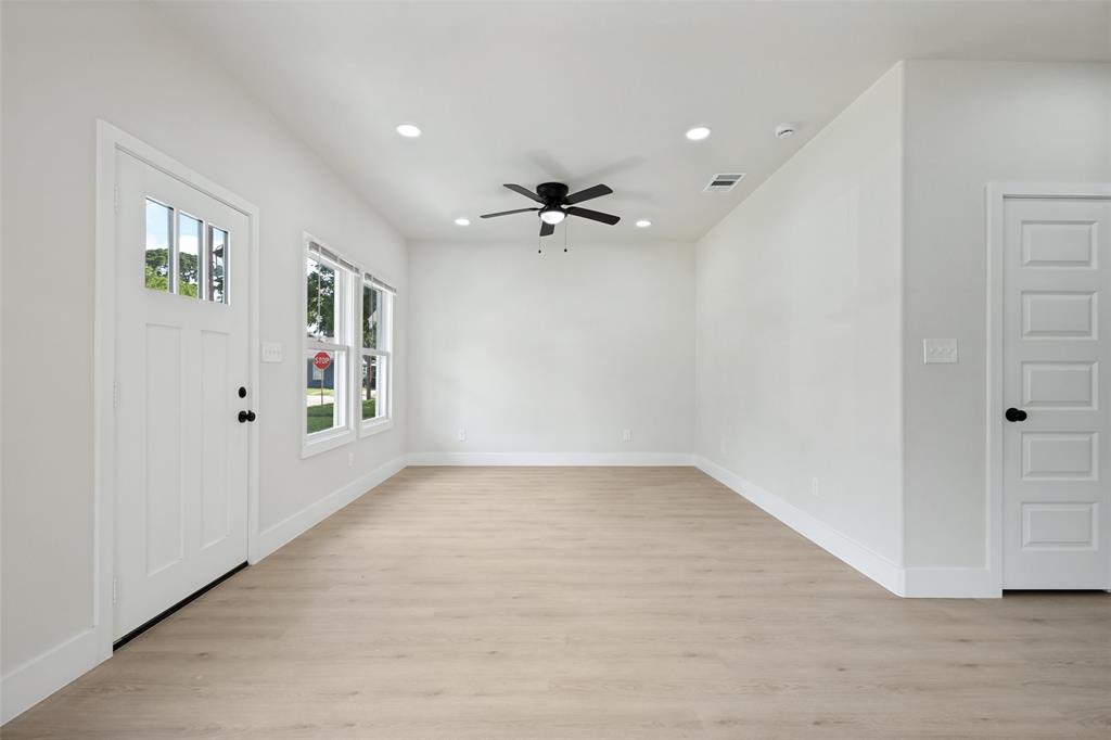 English Place - Residential