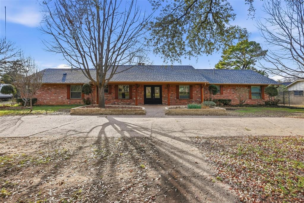 Whispering Oaks Kenn - Residential