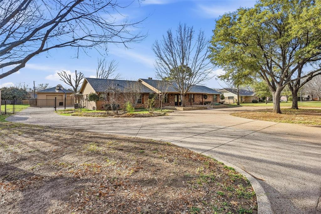 Whispering Oaks Kenn - Residential