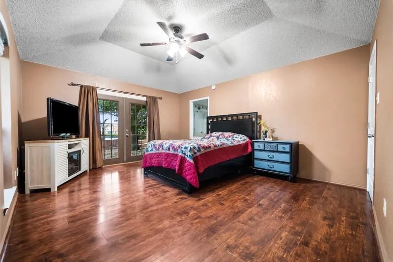 Bbb & Crr - Residential