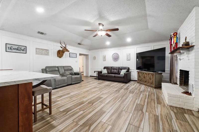 Bbb & Crr - Residential