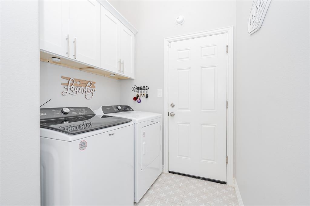Thomas Lagow Abs 759 - Residential