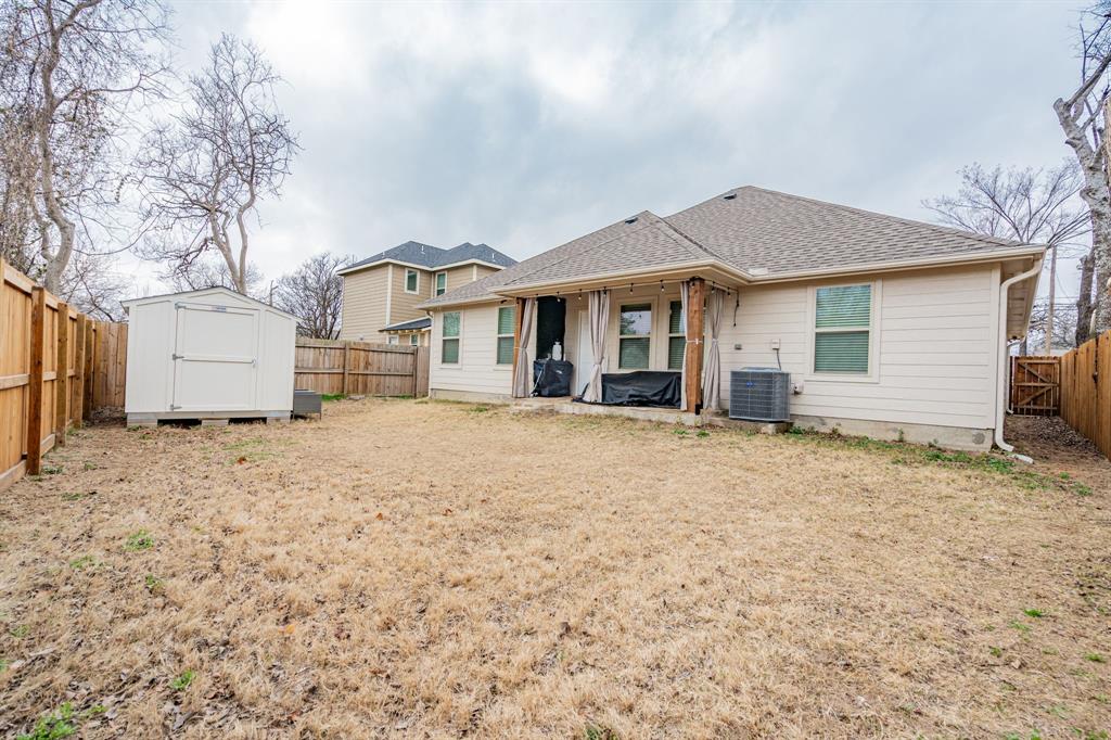 Thomas Lagow Abs 759 - Residential