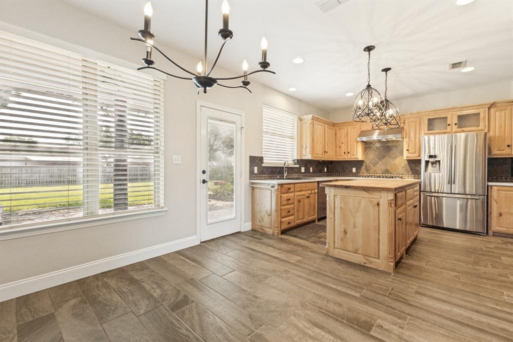 LIVE OAK ESTATES - Residential