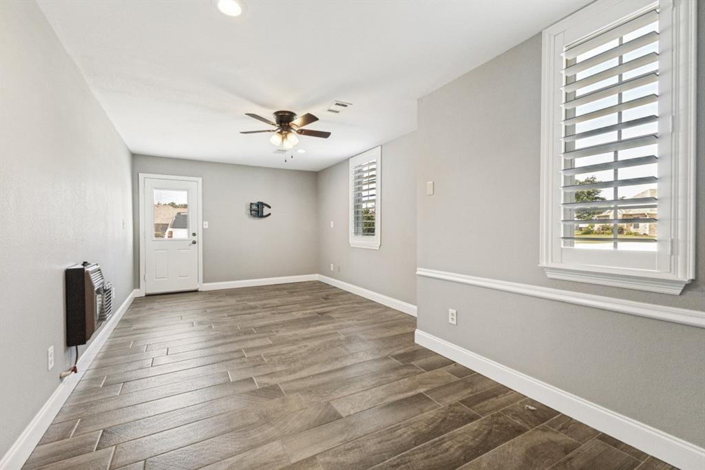 LIVE OAK ESTATES - Residential