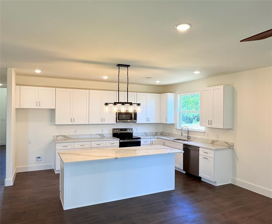 Canyon Creek III - Residential