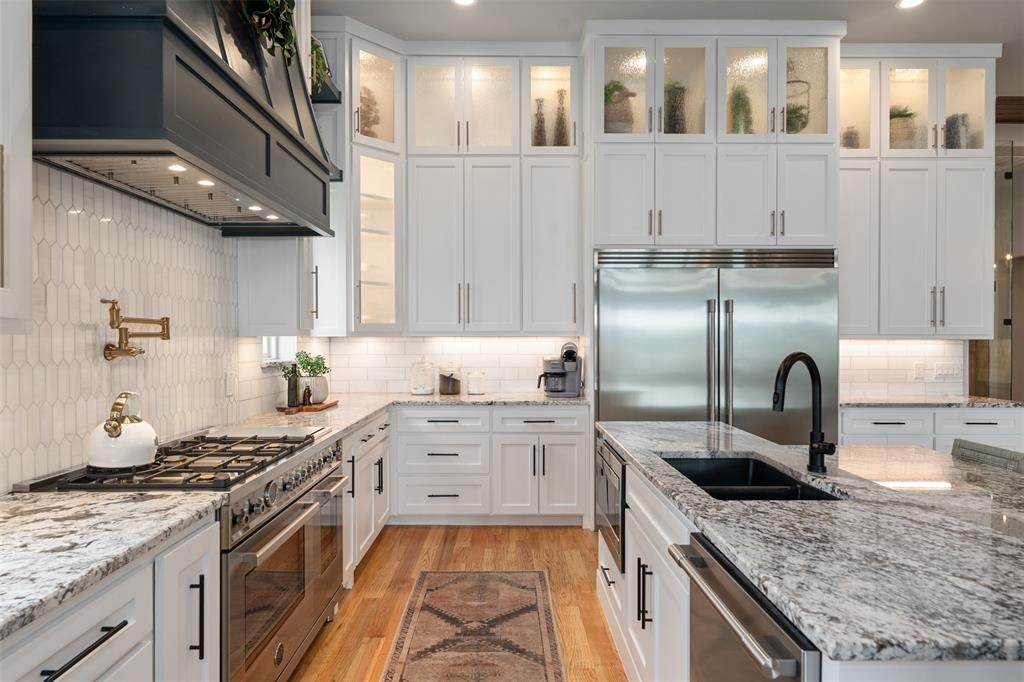 Cedarview Estate - Residential