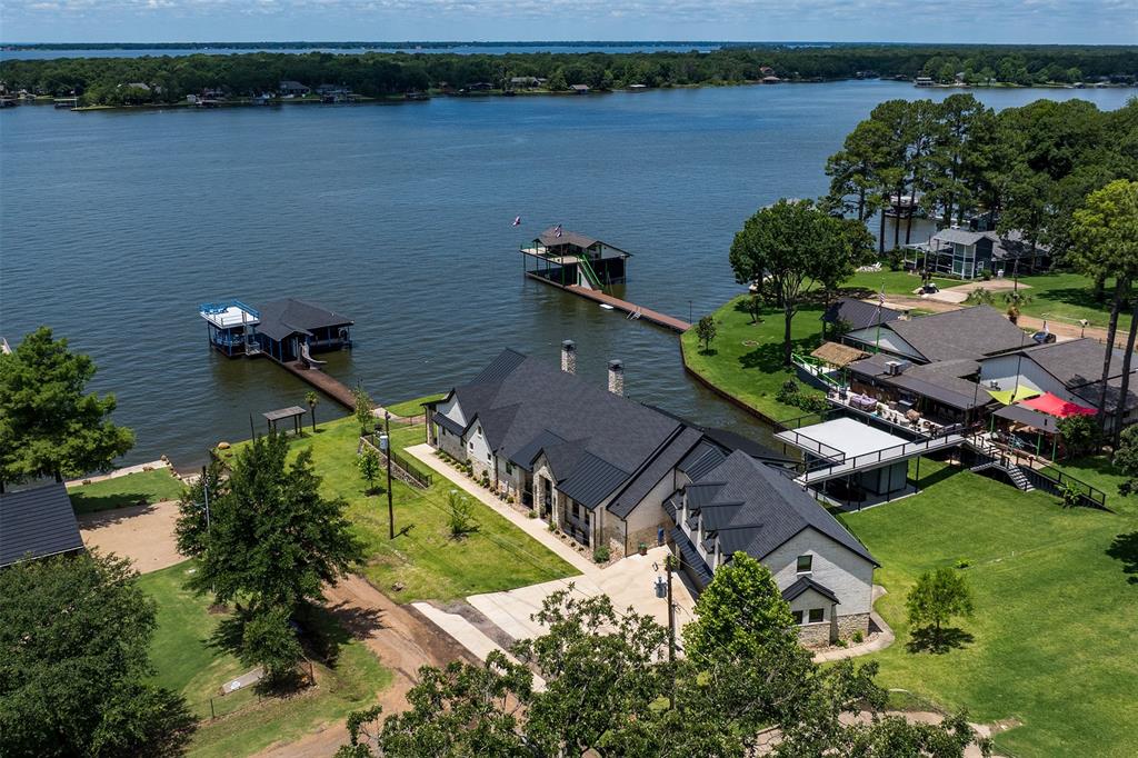 Cedarview Estate - Residential