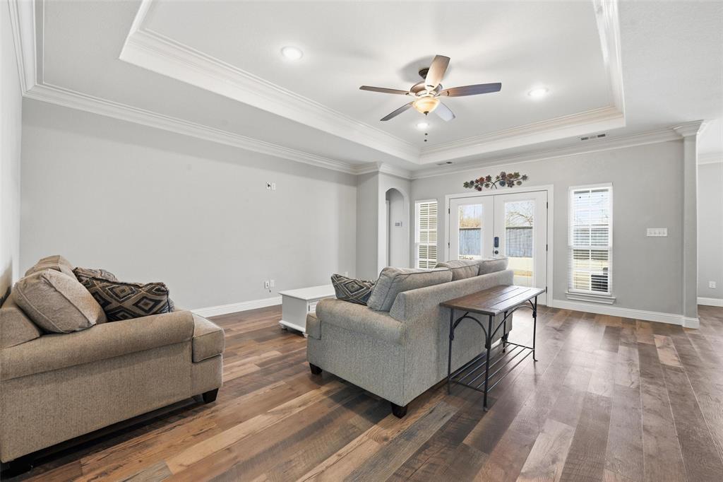 Riggs Place - Residential