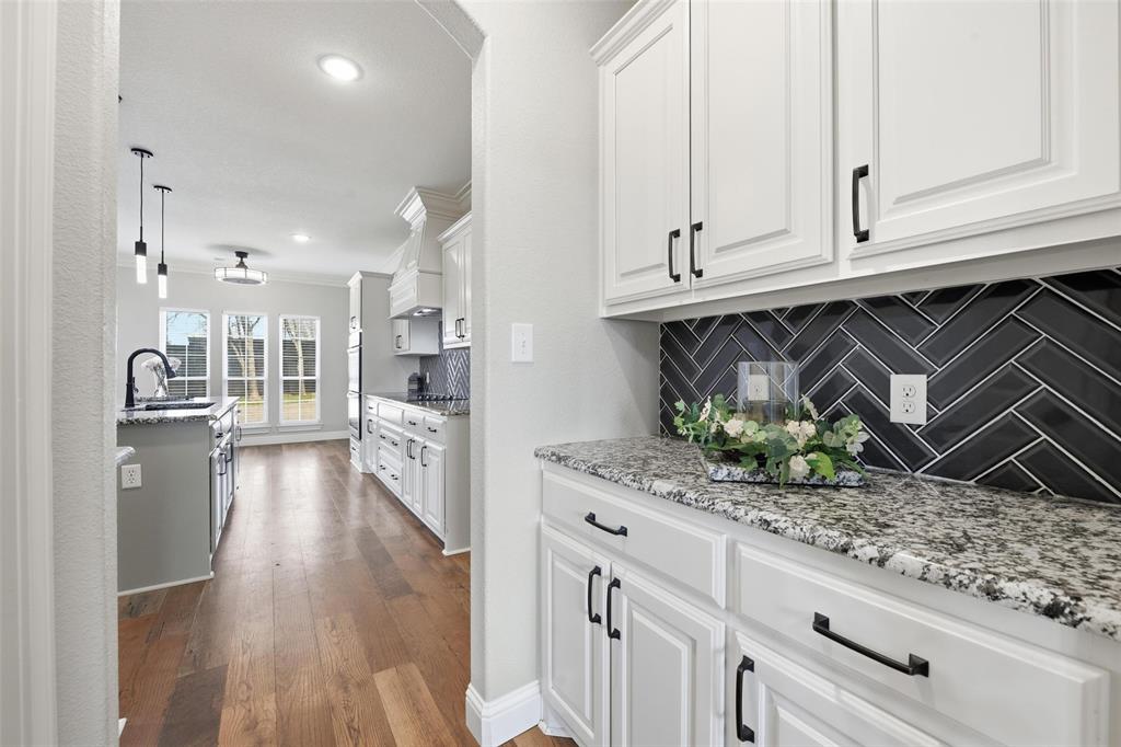Riggs Place - Residential