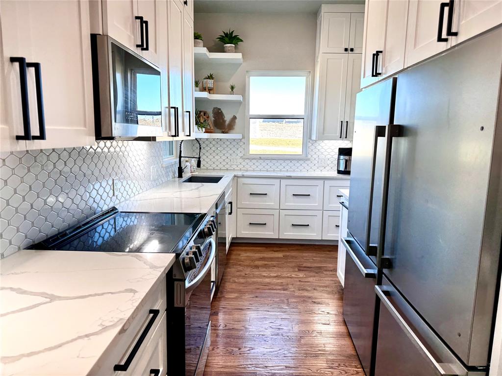 Bella Flora - Residential