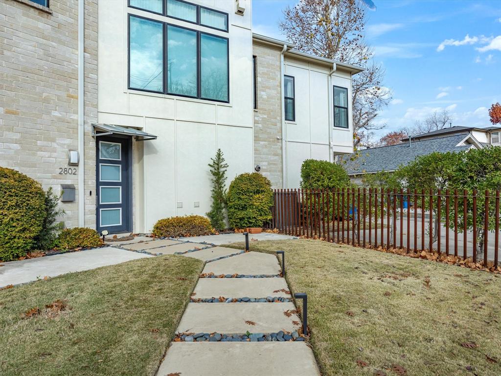 Alcott Fitzhugh Heights - Residential