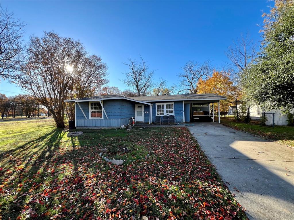 MULTIPLE OFFERS RECEIVED! HIGHEST AND BEST DUE SUNDAY, DECEMBER 17TH BY 6PM.
A true investor’s DREAM! Schedule your showing for the perfect investment opportunity centrally located to DFW. The possibilities are endless, remodel the home completely, add on to the back of the home or take it down and build your dream home on this spacious lot. Just 15 minutes away from DFW airport and within reach of HWY 161, HWY 183  and I-30! The dinning room was converted to a third room with a restroom and it’s own living room area.