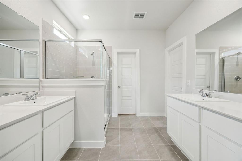 Lakehaven - Residential