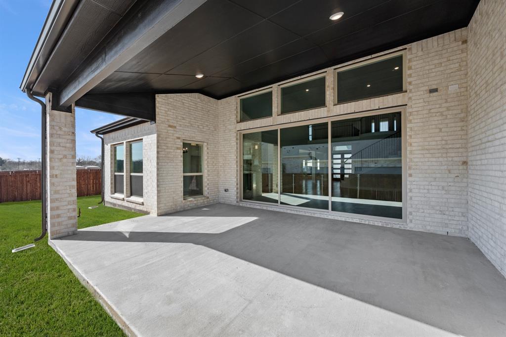 Mira Lagos Crossing - Residential