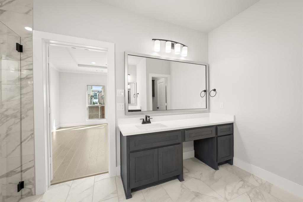 Mira Lagos Crossing - Residential