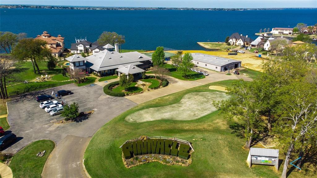 Pinnacle Club - Land