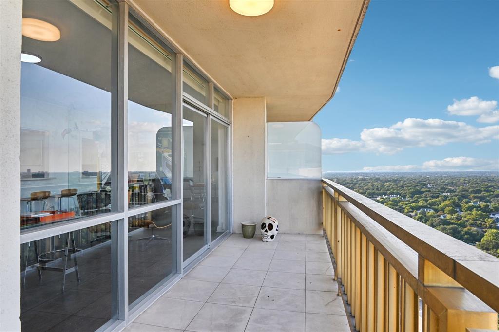 Preston Tower Condo - Residential