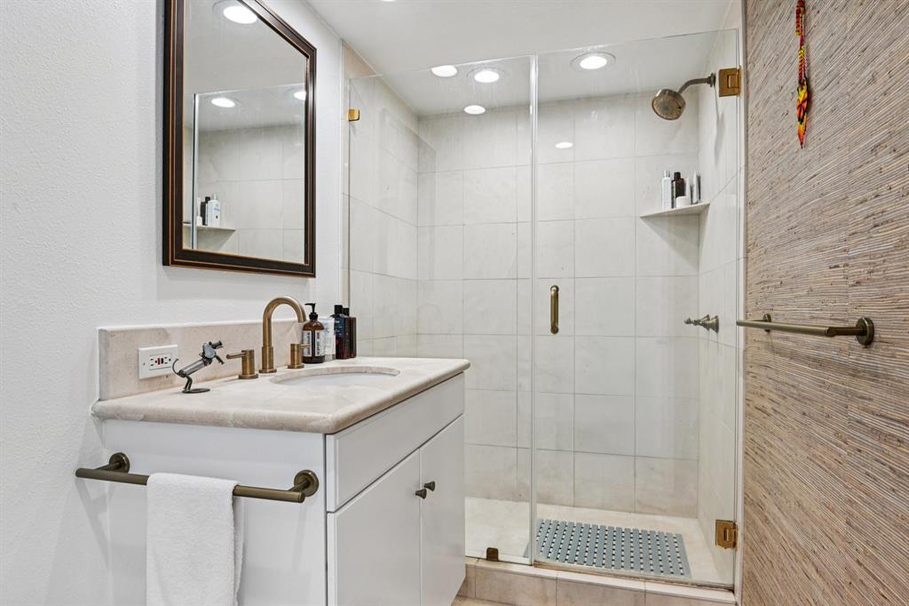 Preston Tower Condo - Residential