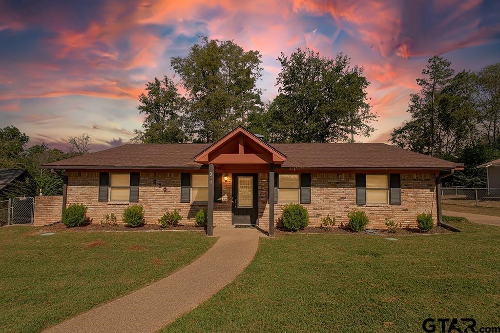 Hide A Way Lake - Residential