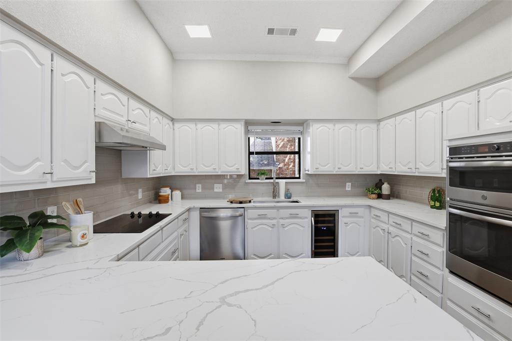 Ridglea Country Club Estate - Residential