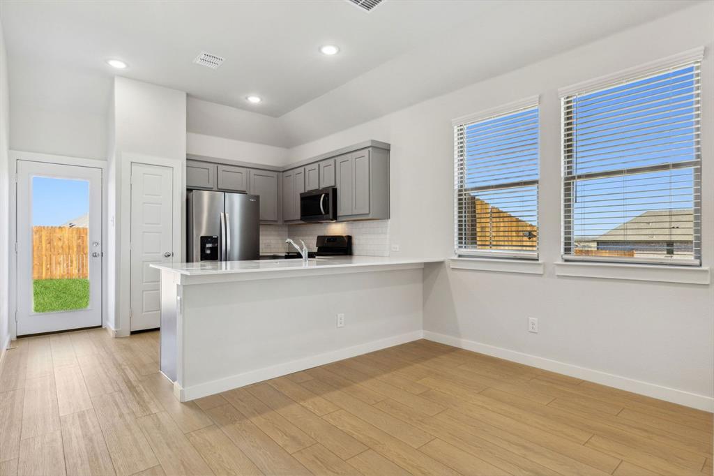 Lakehaven - Residential
