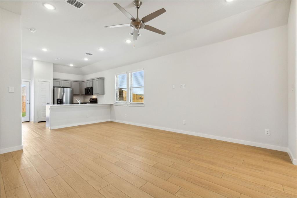 Lakehaven - Residential