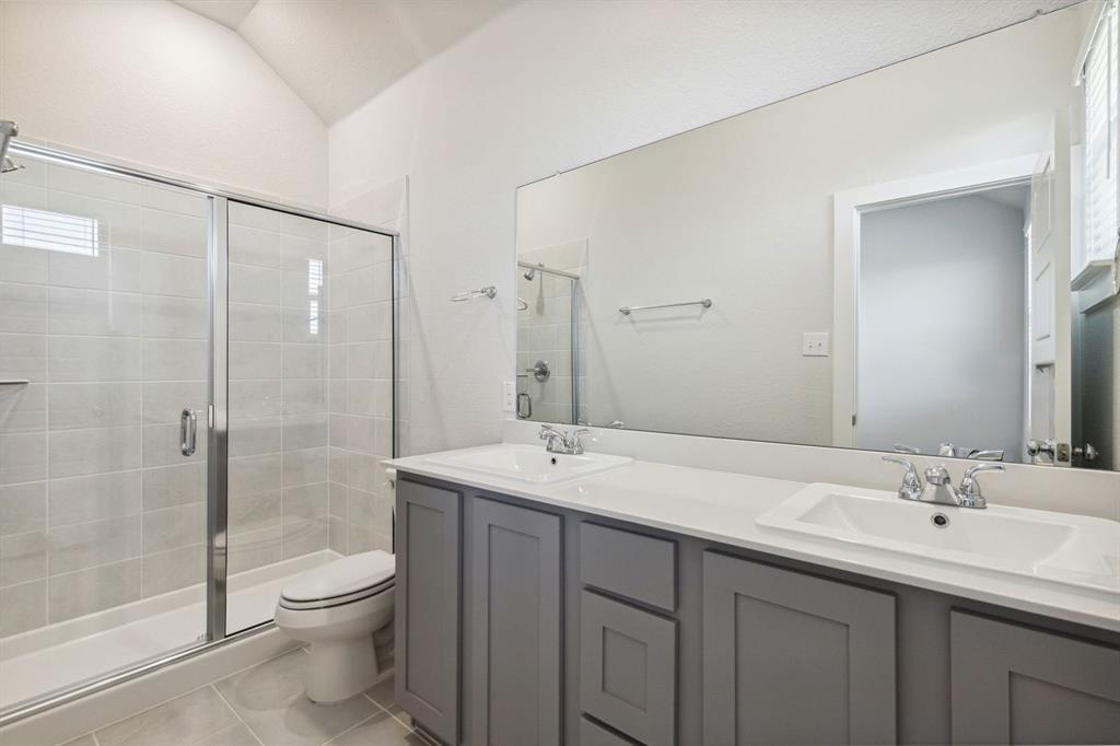Lakehaven - Residential
