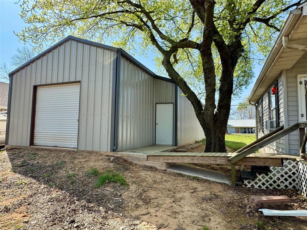 Nocona Lake Estate - Residential