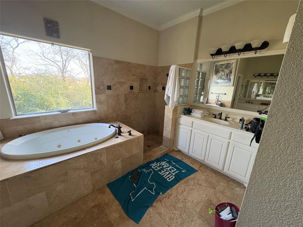 Woodhaven Cntry Club Estates - Residential