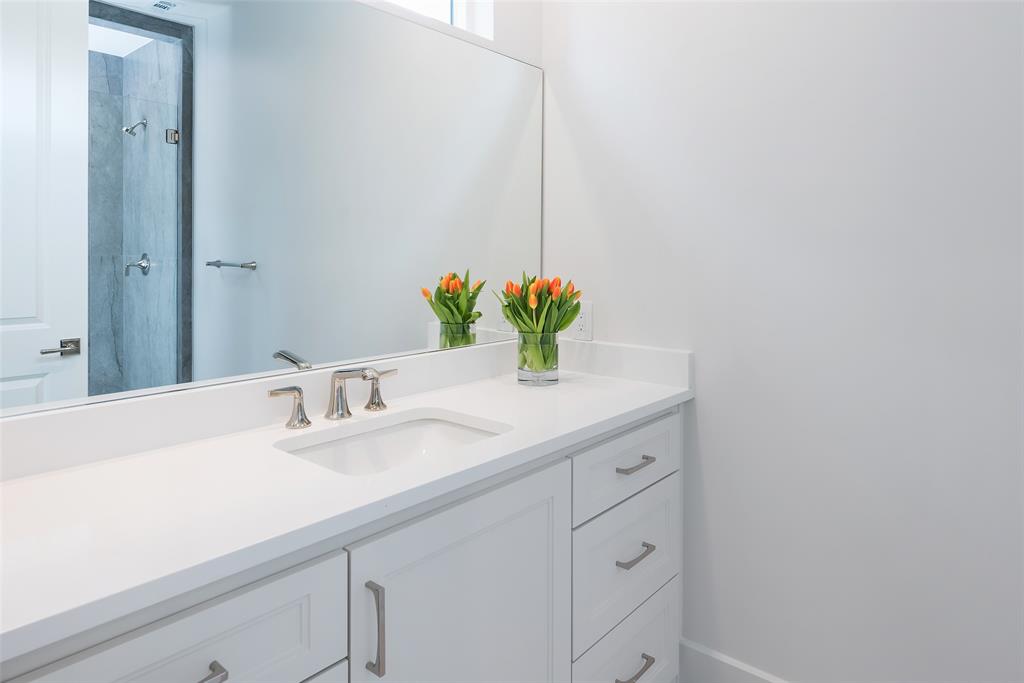 Highland Park West 8 Instl - Residential
