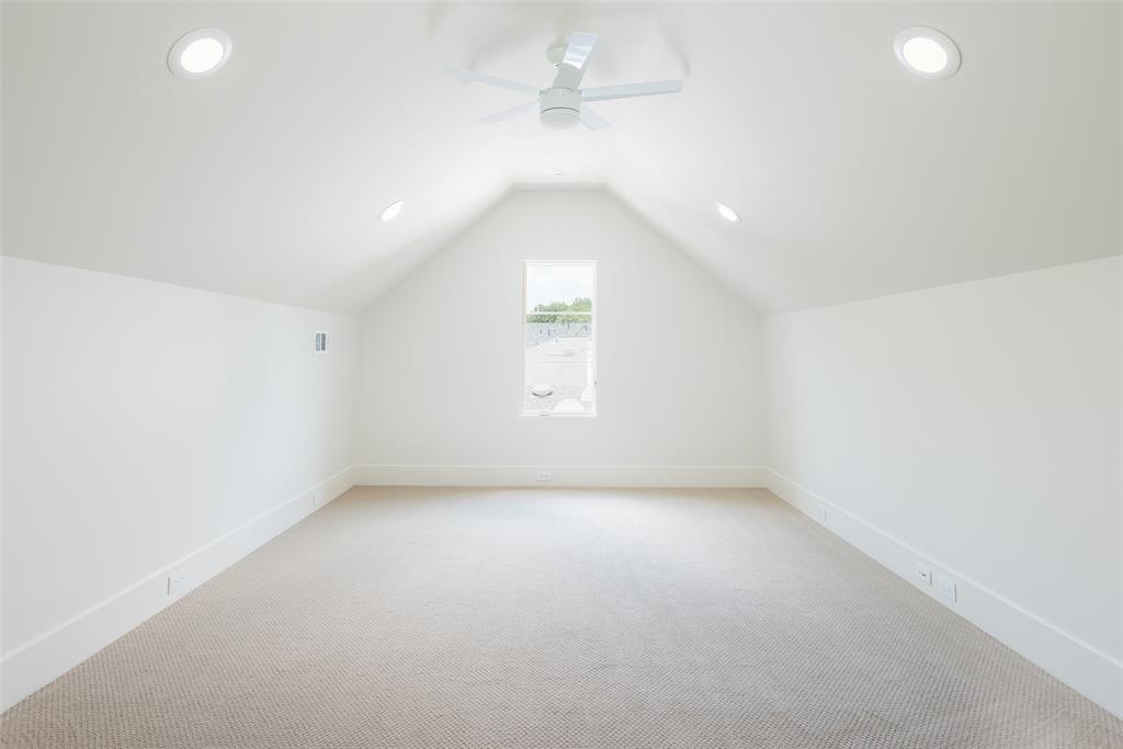 Highland Park West 8 Instl - Residential