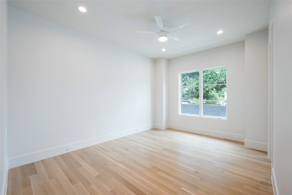 Highland Park West 8 Instl - Residential