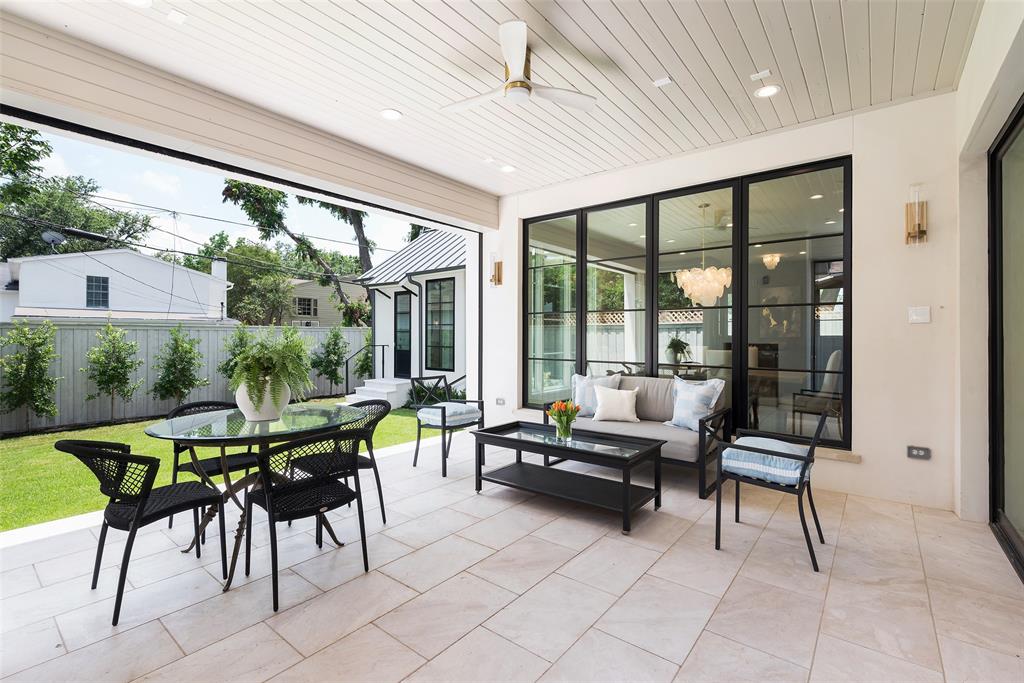 Highland Park West 8 Instl - Residential