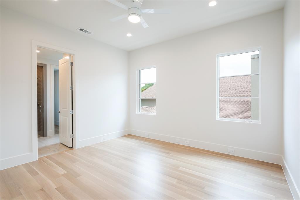 Highland Park West 8 Instl - Residential