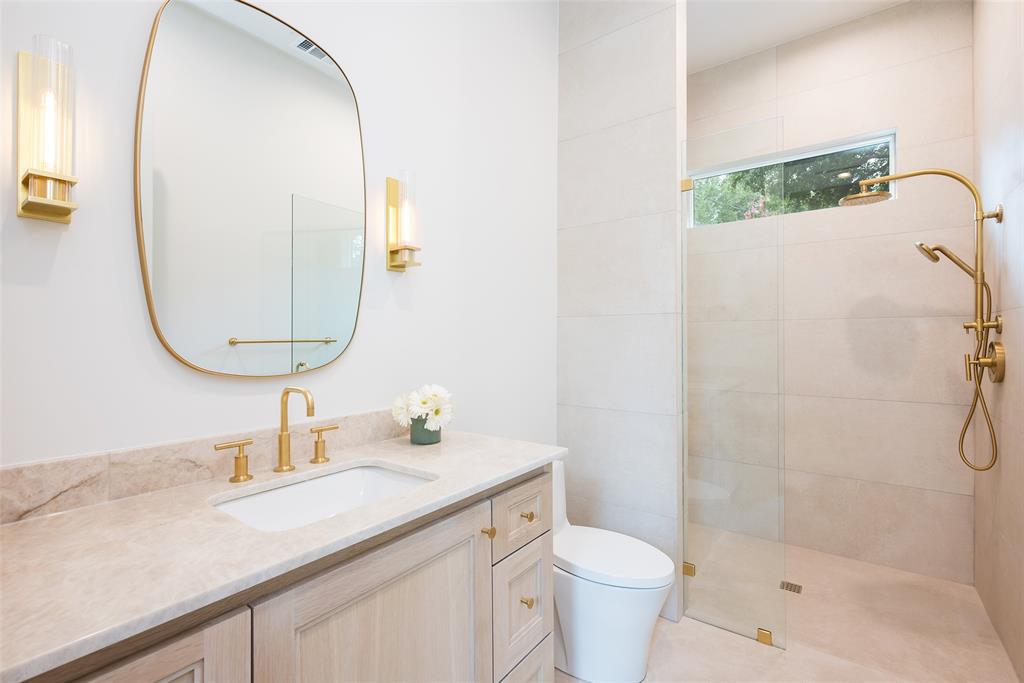 Highland Park West 8 Instl - Residential