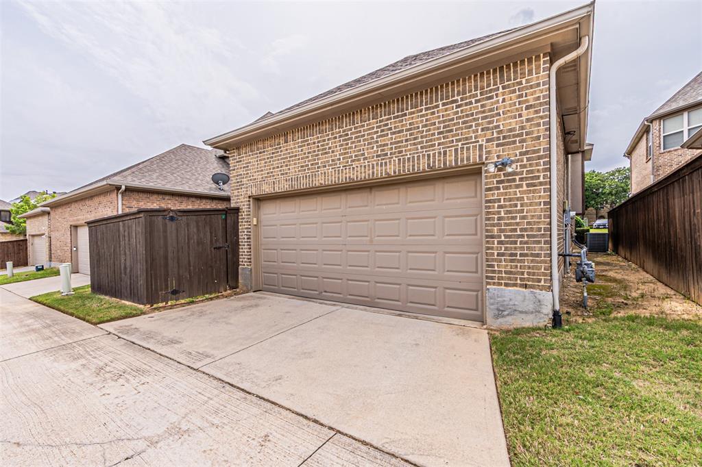 Heritage Oaks Colleyville - Residential