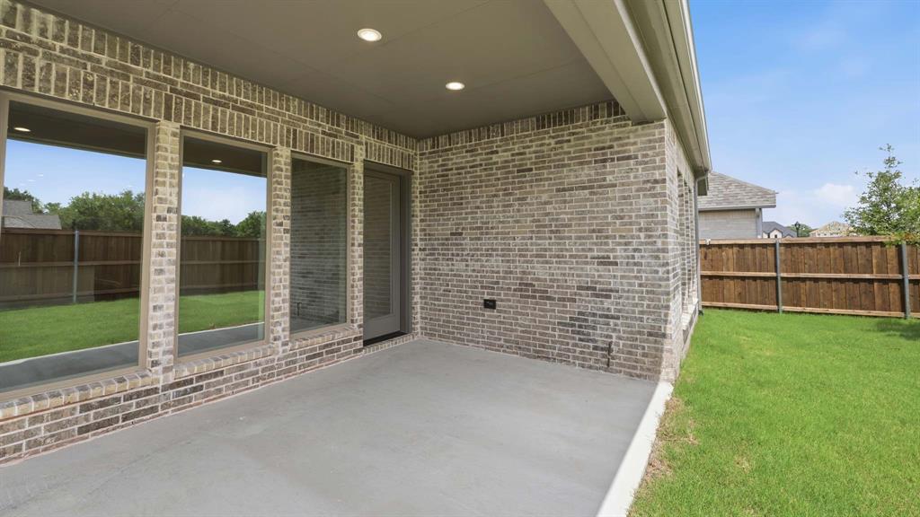 Trinity Falls - Residential