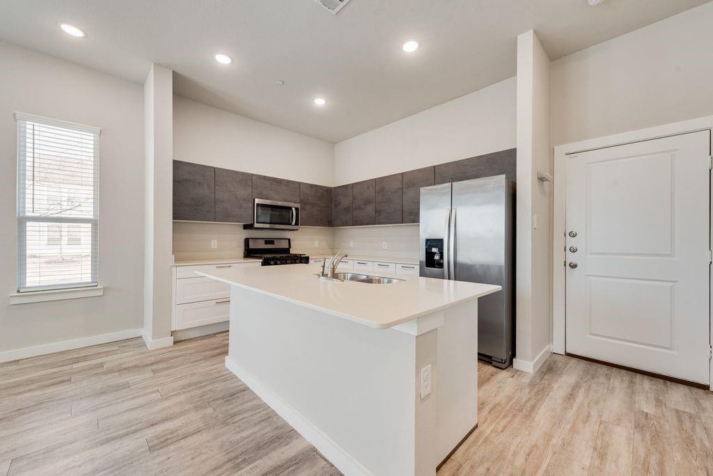 Residences At Jeans Creek, The - Residential