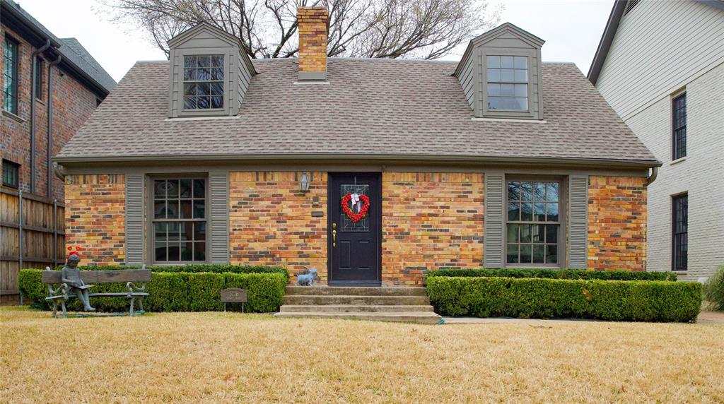 Charming 3 bedroom, 2.1 bath cottage on a 50 x 140 lot. PRIME location for a remodel or new build.