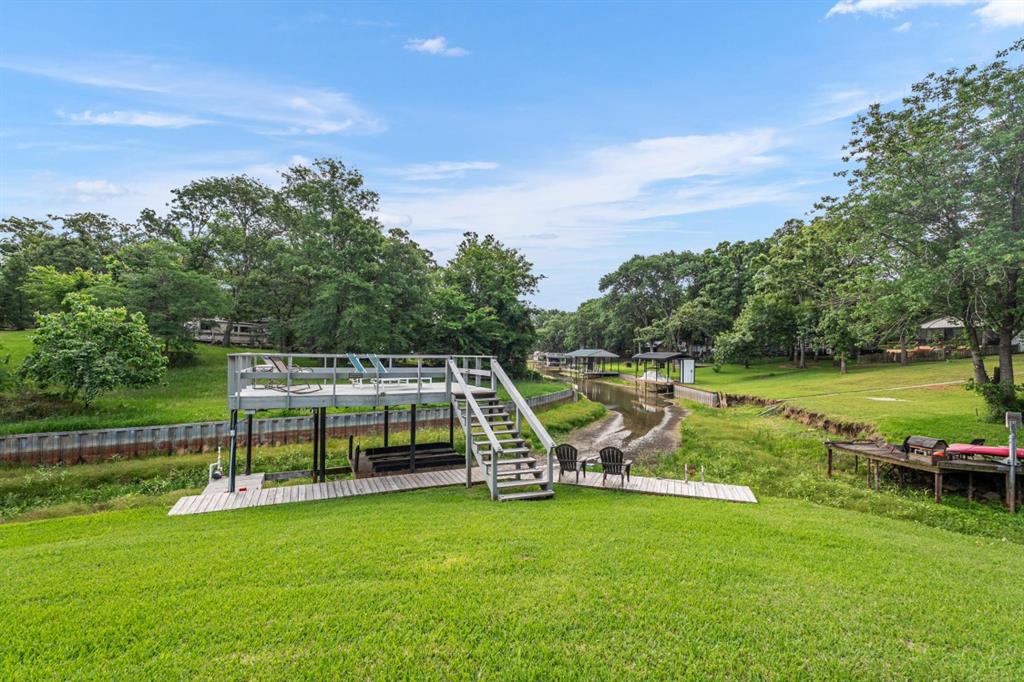 Paradise Bay - Residential