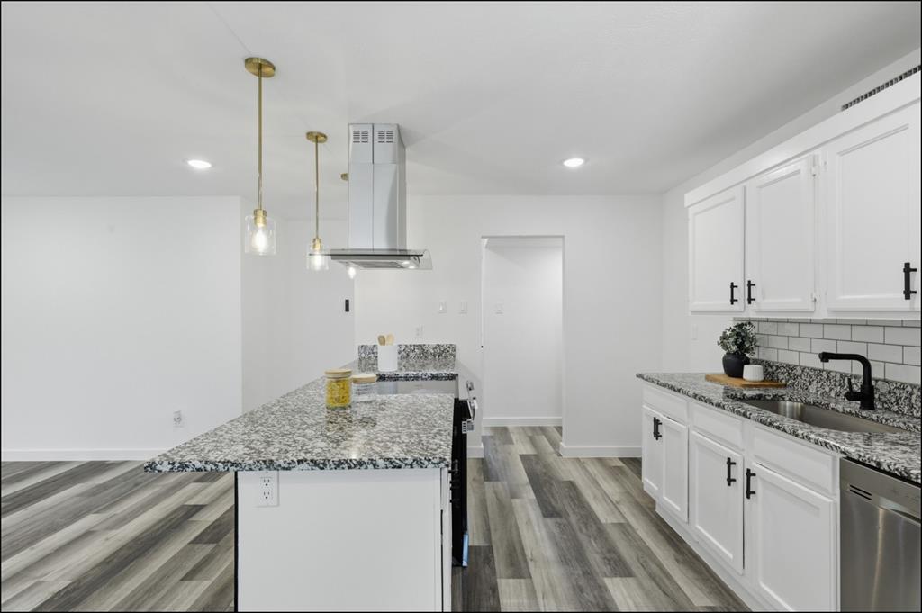 Colony 8 - Residential