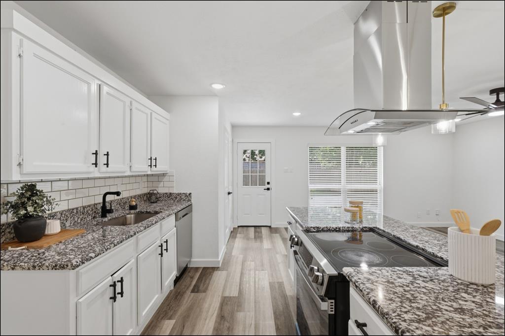 Colony 8 - Residential